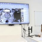 La doctora Manuela Martín Izquierdo, especialista en Radiodiagnóstico y referente en imagen prostática, ha presentado el proyecto