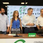ICAL - En la imagen el presidente de CSIF Castilla y León Benjamín Castro, junto a Agustín Argulo, Isabel Madruga y Enrique Vega