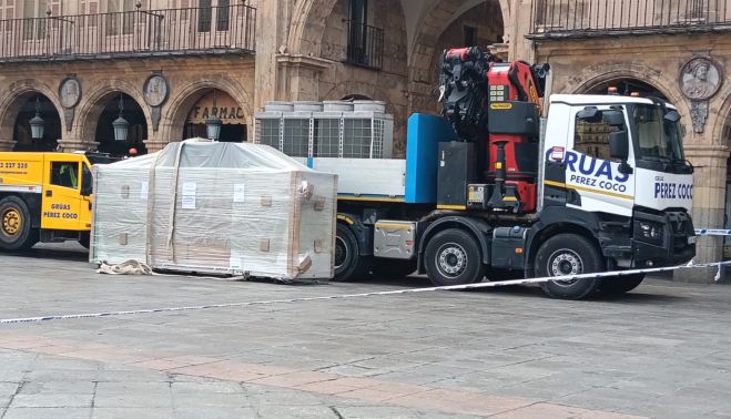 El aparato de refrigeración en la Plaza Mayor. El aparato de refrigeración en la Plaza Mayor.
