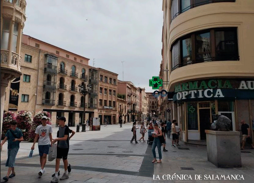 40º al sol y 38º a la sombra, este martes en Salamanca, a la misma hora.