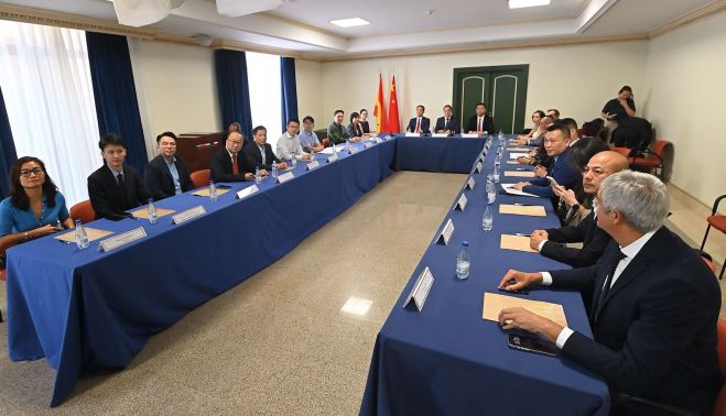 Los alcaldes de las ciudades chinas de Yangjiang y Yangchun estrechan lazos con Salamanca(2) Los alcaldes de las ciudades chinas de Yangjiang y Yangchun estrechan lazos con Salamanca(2)