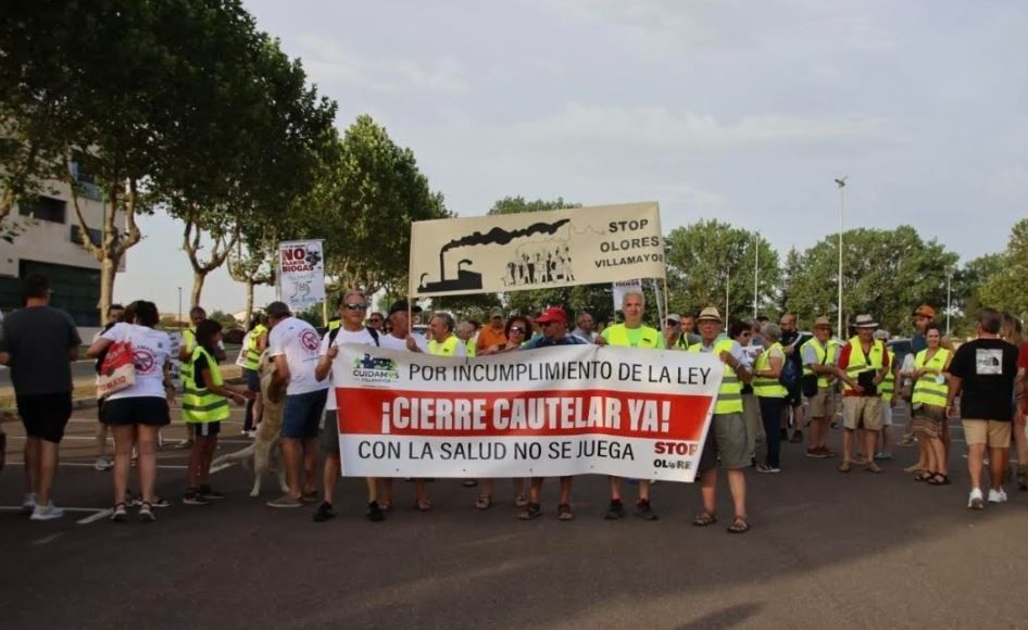 La protesta de Cuidemos Villamayor, este miércoles.