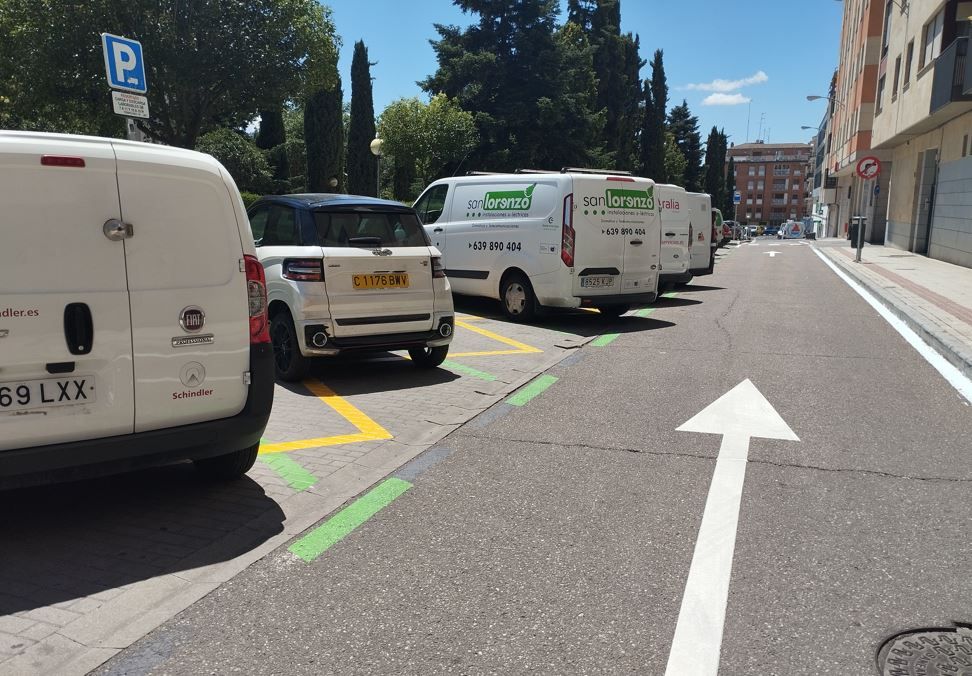 Nueva zona de la ORA en la calle La Marina, la del nuevo Mercadona de Canalejas Nueva zona de la ORA en la calle La Marina, la del nuevo Mercadona de Canalejas