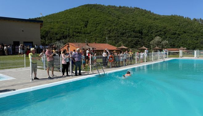Inauguración de las piscinas de San Esteban de la Sierra. Inauguración de las piscinas de San Esteban de la Sierra.