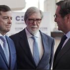 Mañueco, Aparicio y Garamendi, este jueves en Valladolid. (Ical)