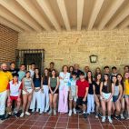 Foto de familia de los participantes en el acto en Villarino.