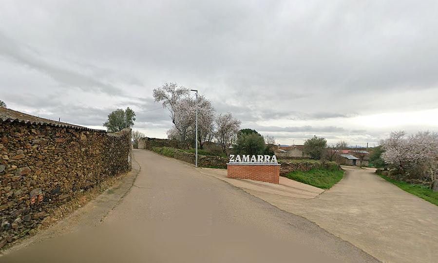 Entrada a Zamarra desde Sanjuanejo Entrada a Zamarra desde Sanjuanejo