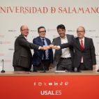 Los firmantes de la nueva cátedra de la Usal y Siemens para la escuela industrial de Béjar.