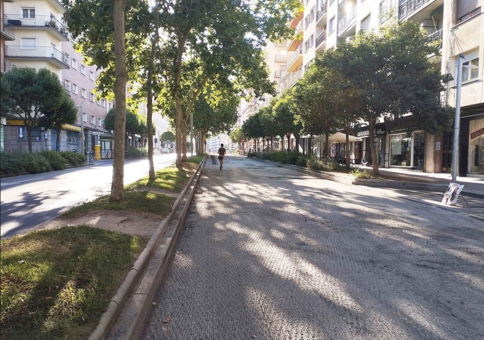 Obras de asfaltado en la Avenida de Portugal