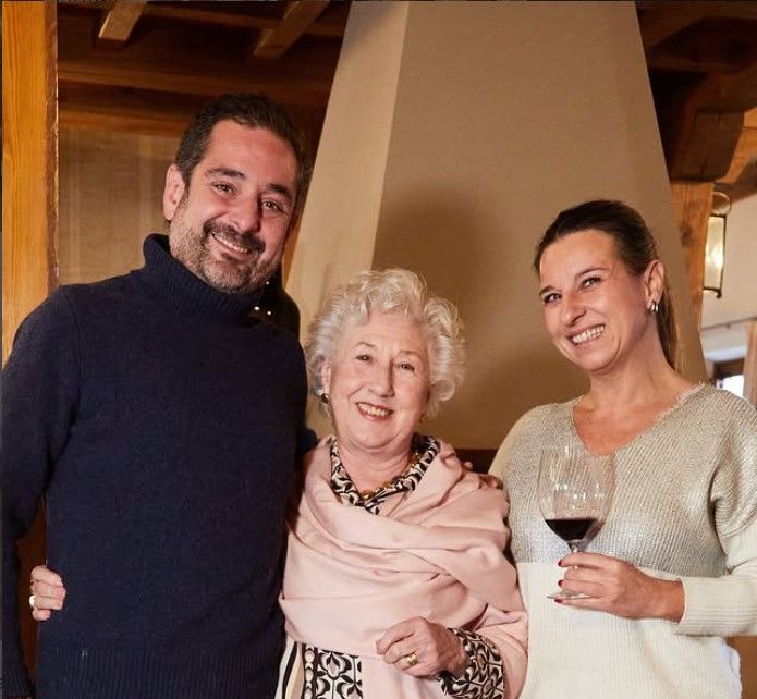 Iván Sanz, María Luz Cid y Marta Sanz. Fotografía. Dehesa de los Canónigos. 