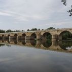 El puente de Piedra en Toro. El puente de Piedra en Toro.
