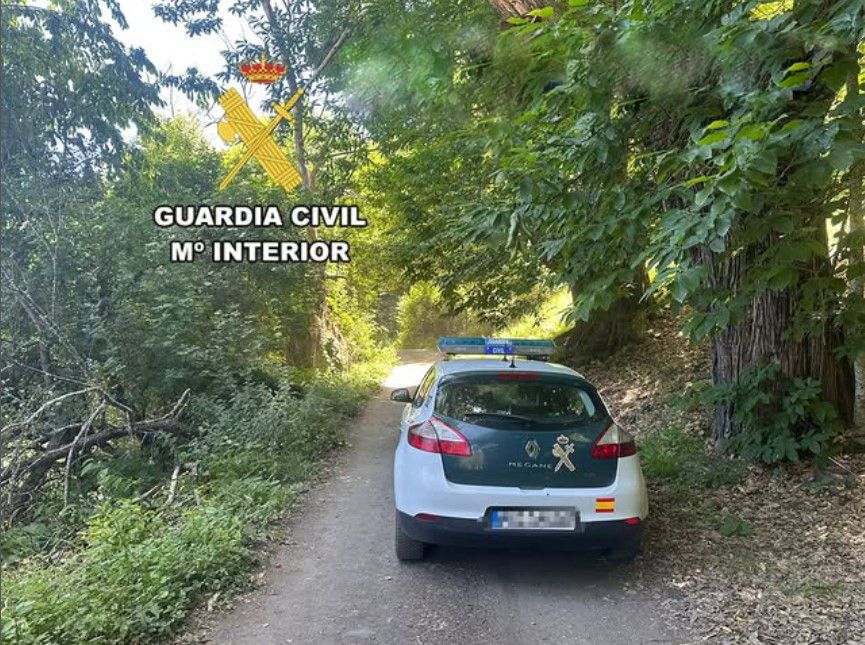 Una patrulla de la Guardia Civil de León. Fotografía. Guardia Civil. Una patrulla de la Guardia Civil de León. Fotografía. Guardia Civil.