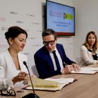 Susana Martín / ICAL. La ministra de Juventud e Infancia, Sira Rego, y el rector de la Universidad de Salamanca, Juan Manuel Corchado, firman un convenio para la creación de la Cátedra Educación, Infancia y Juventud, adscrita al Centro de Transferencia Socioeducativa (CETES) de la Usal. 