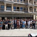 La foto de familia de la corporación de Guijuelo, funcionarios y allegados.
