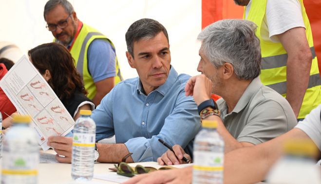 Grande-Marlaska ha acompañado al presidente del Gobierno en la reunión del CECOD celebrado en el Puesto de Mando Avanzado de Cenicientos, en Madrid. Grande-Marlaska ha acompañado al presidente del Gobierno en la reunión del CECOD celebrado en el Puesto de Mando Avanzado de Cenicientos, en Madrid.