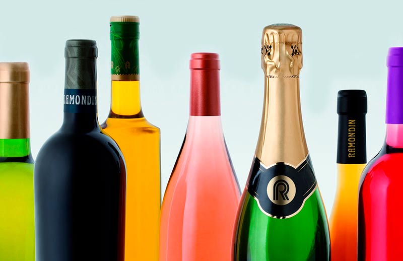 botellas de licores alcohol