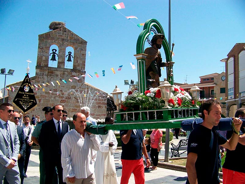 carbajosa procesion san roque