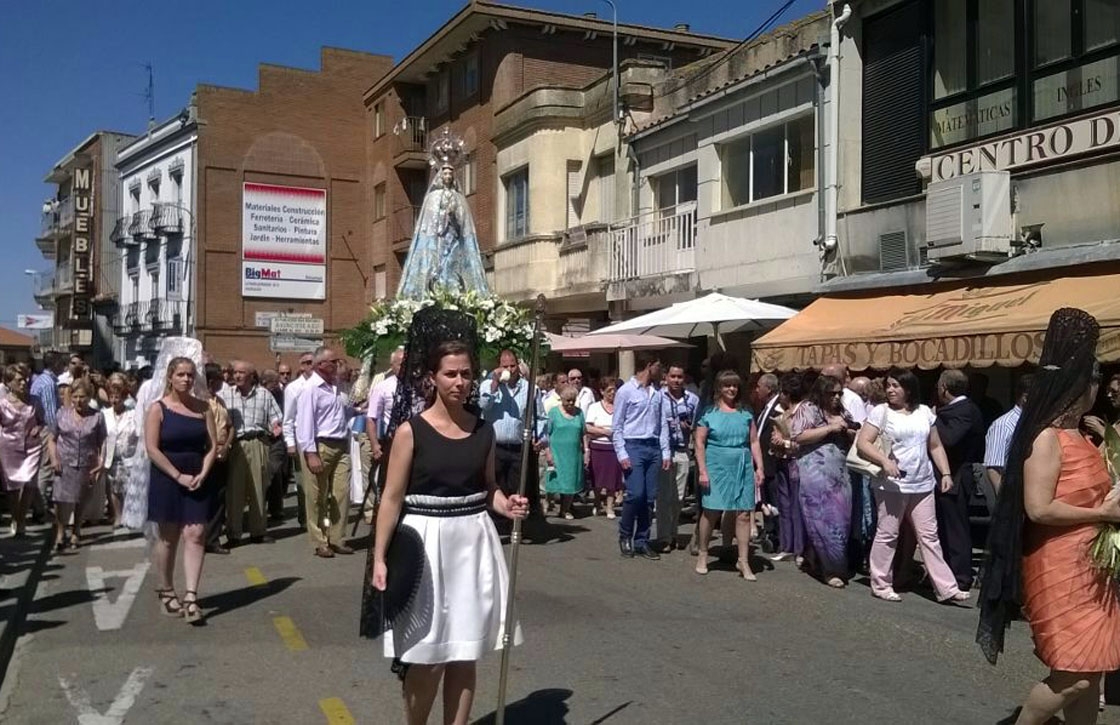 vitigudino fiestas agostoprocesion virgen socorro