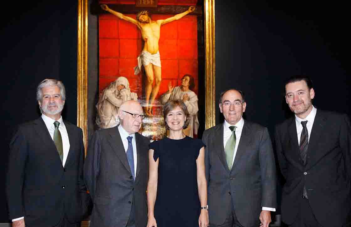 Manuel Marín, Pérez-Llorca, Isabel García Tejerina, Ignacio Galán y Miguel Zugaza junto a ‘El Calvario’ de Rogier van der Weyden