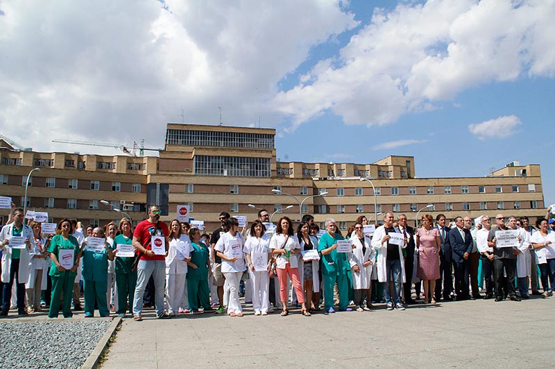 protesta por las agresiones hospital2