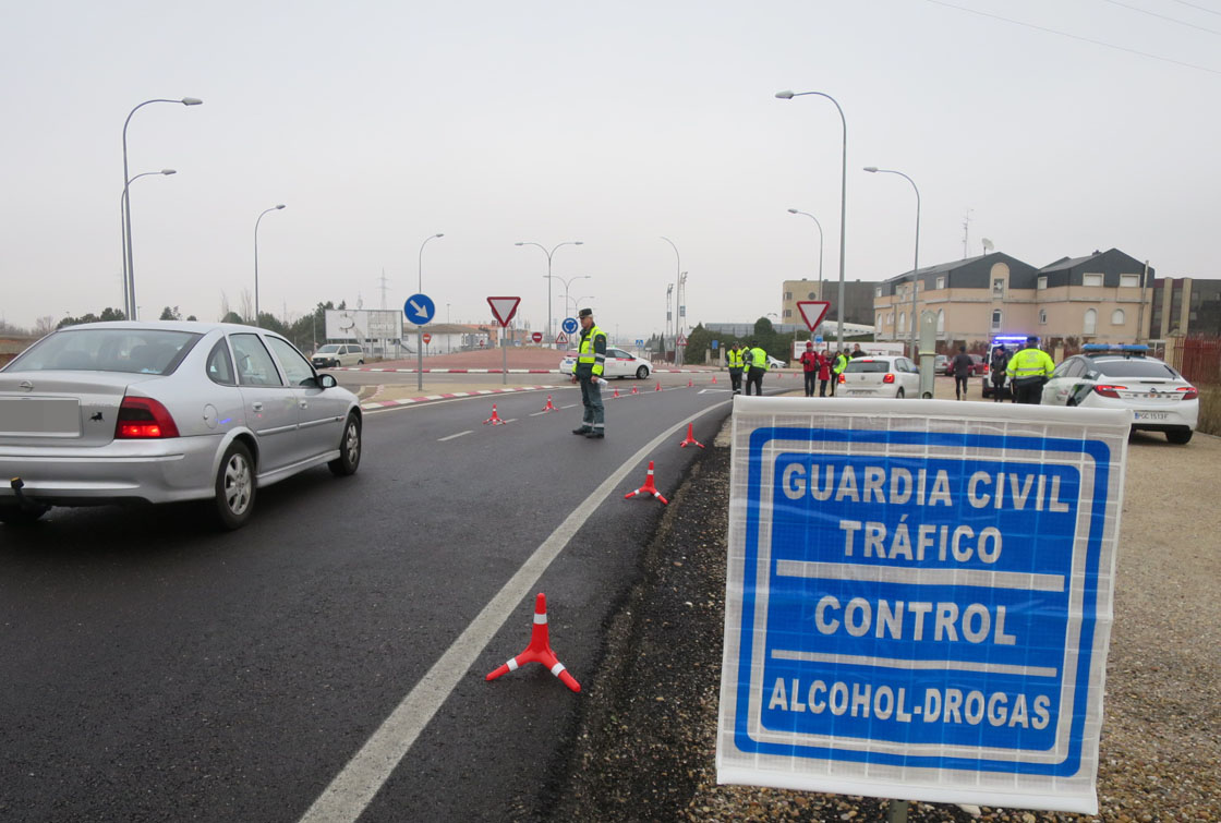 guardia civil trafico control alcoholemia drogas alcohol subdelegada (12)