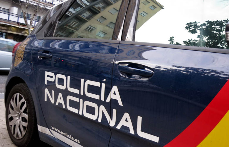 Policía Nacional, coche Policía Nacional, 2.