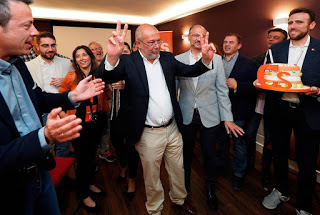 Francisco Igea celebrando el resultado electoral