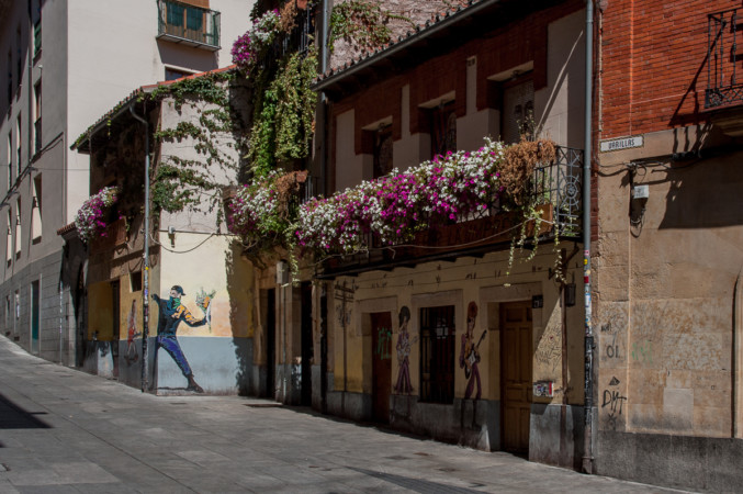 Los edificios de interés de la calle Varillas son del siglo XIX. Salamanca