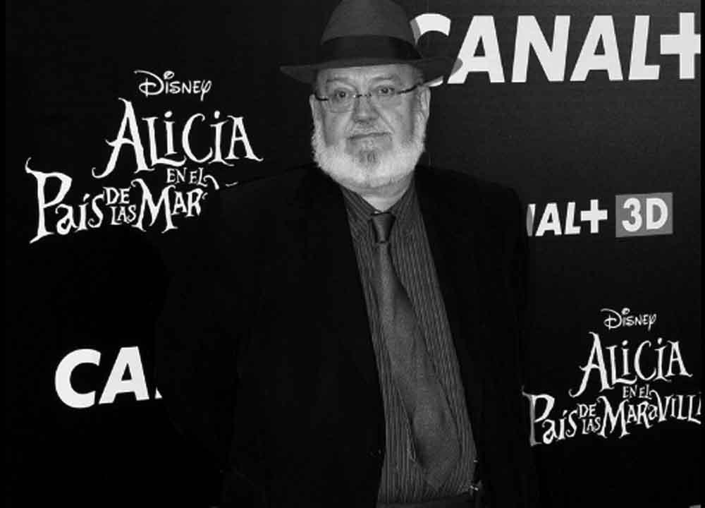 El cineasta José Luis Cuerda ha muerto a los 72 años en Madrid.