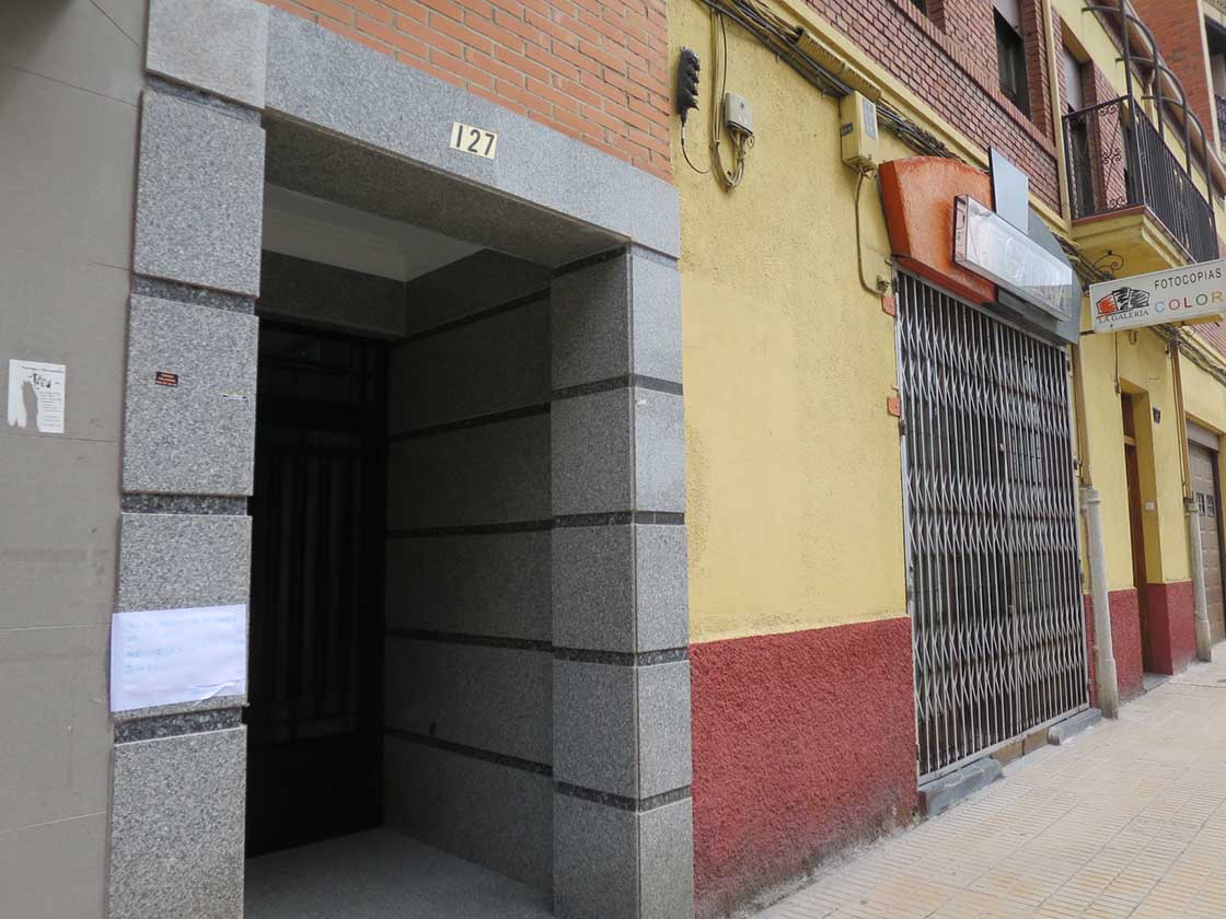 nota vecinal contra dueños perros confinamiento (2)