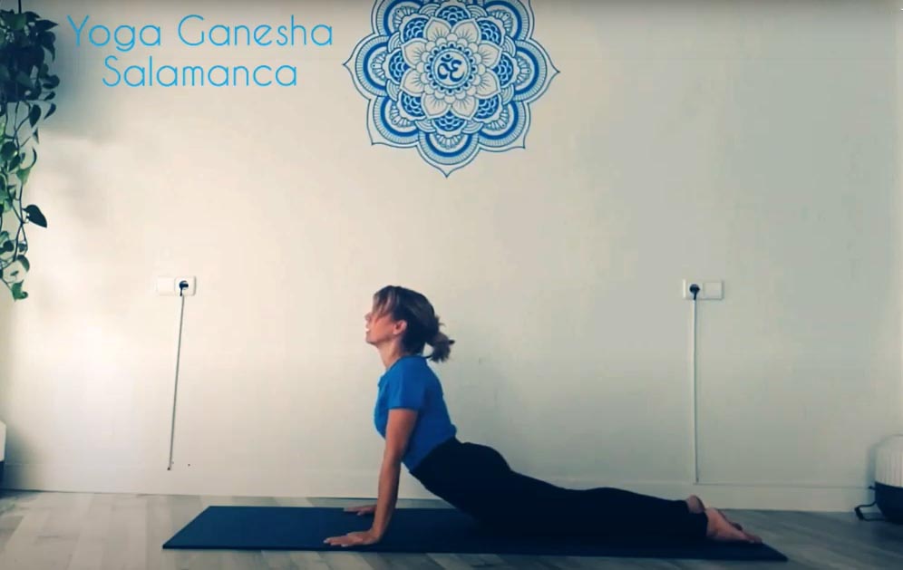 Marta Corrionero, maestra de yoga en la escuela Ganesha Salamanca.