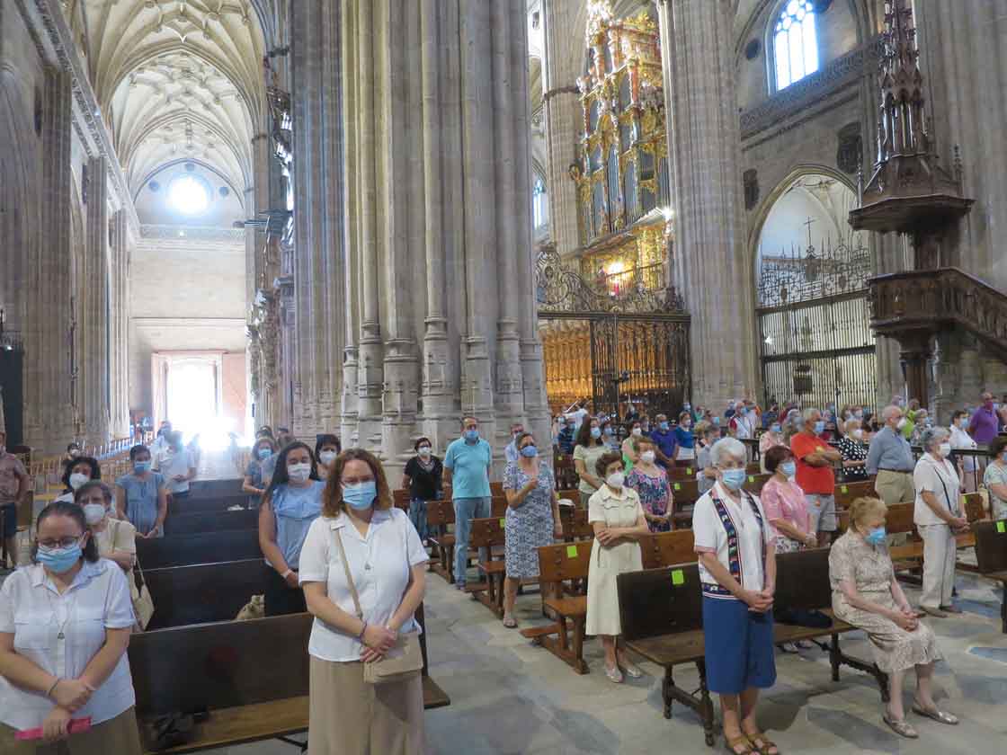 funeral catedral obispo victimas covid coronavirus (10)