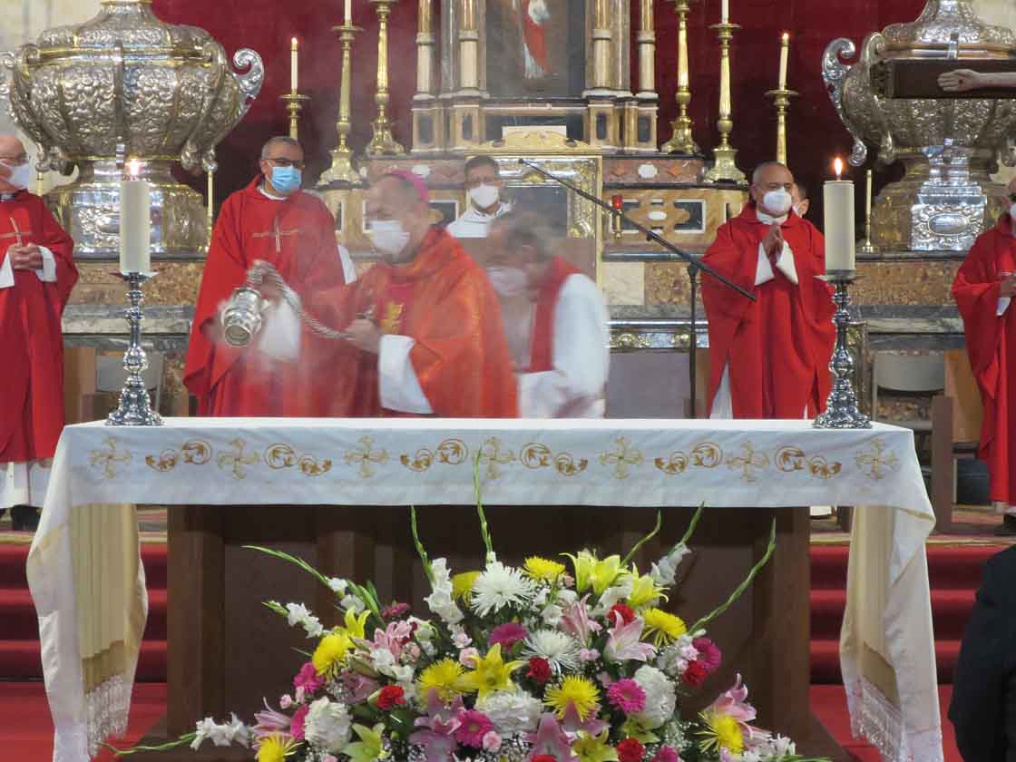 funeral catedral obispo victimas covid coronavirus (9)