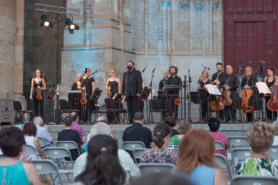 Oscyl -Orquesta Sinfónica de Castilla y León, Patio Chico.