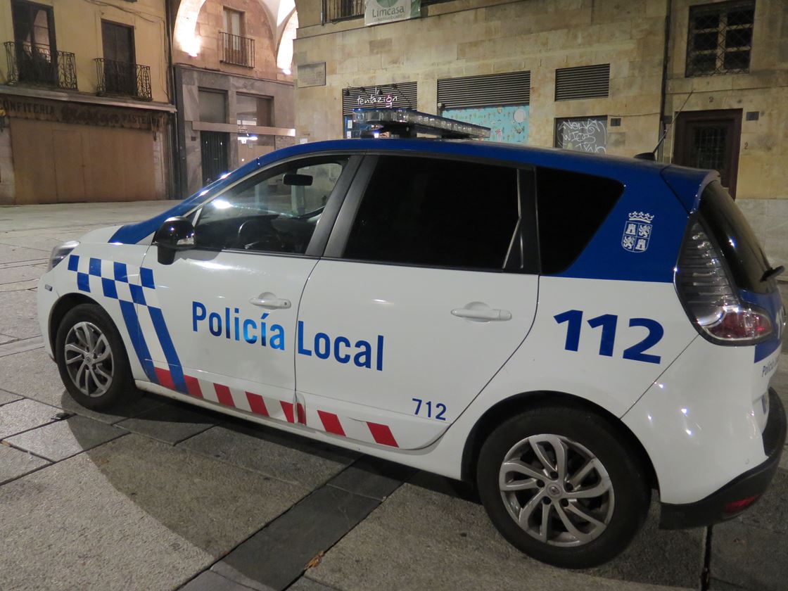 Policia Local Plaza Mayor noche. (3)