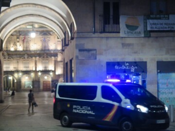 Policía Nacional Plaza Mayor Poeta Iglesias. (2)