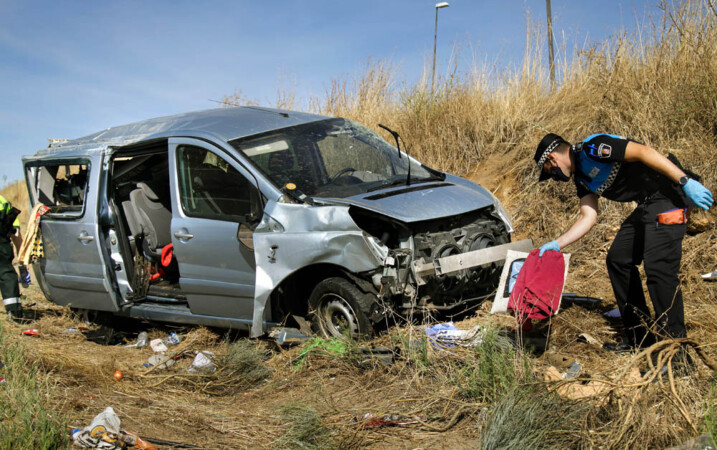 VICENTE. ICAL. Accidente de tráfico ocurrido en Ciudad Rodrigo. (3)