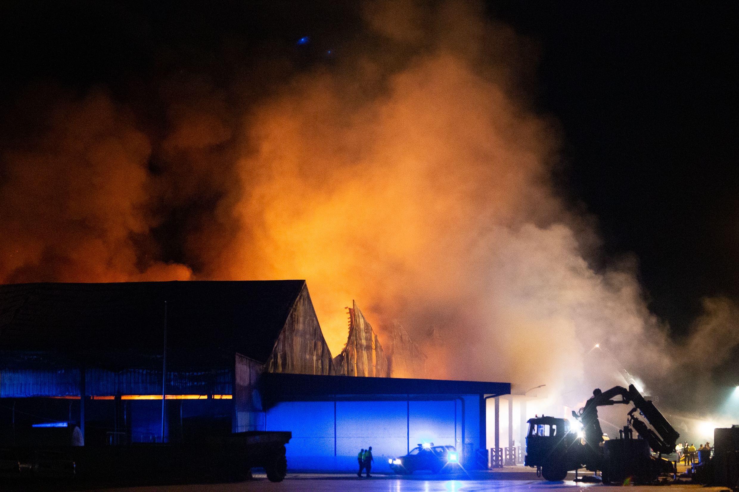 JL Leal / ICAL . Incendio en la cooperativa Cobadu