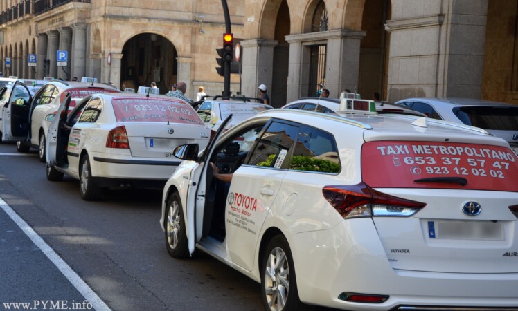 Un beneficio que Ayuntamiento de Salamanca vendió como un logro y ahora deja de lado por el sospechoso cambio de opinión de los taxistas capitalinos