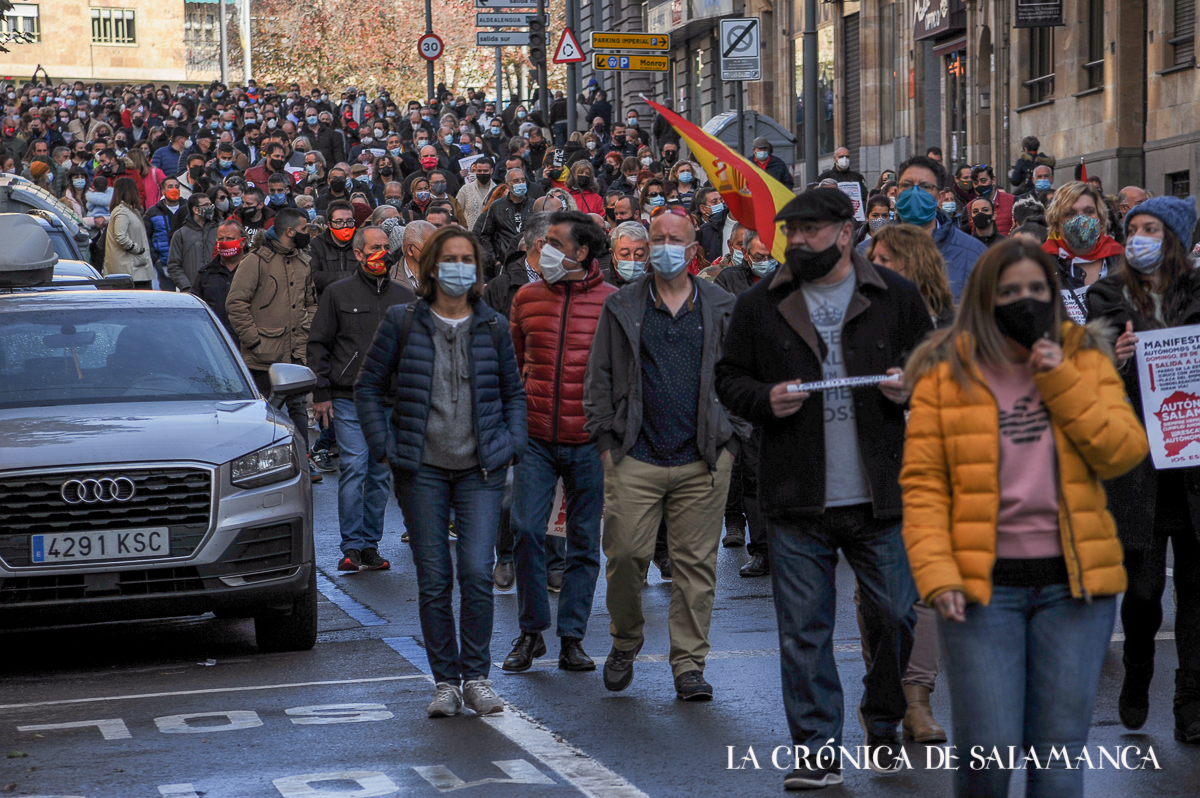 Los autónomos de Salamanca protestaron y solicitaron ayudas para salvar sus negocios.