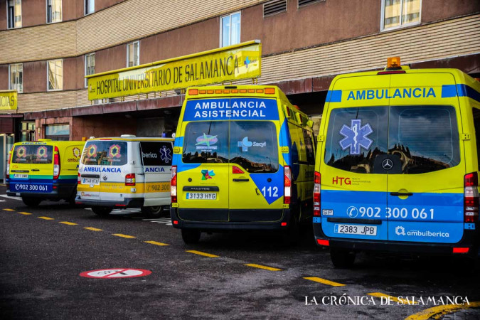 Hospital clinico ambulancias david martin-21