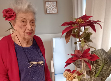 Carmen Bailón tiene 90 años y fue la primera fisioterapeuta de la Seguridad Social en Salamanca. Ahora vive en la residencia CleceVitam San Antonio.