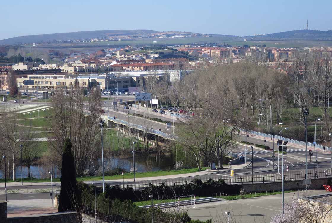 vivienda puente rodriguez fabres salas bajas