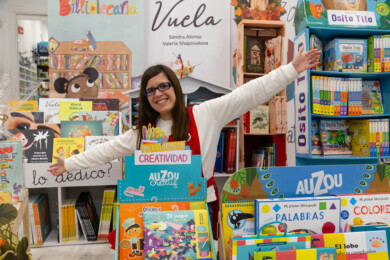 JL Leal / ICAL. Sandra Alonso Villar, escritora y propietaria de la tienda de literatura infantil 'Mis cuentos infantiles'.