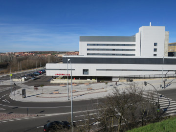 hospital nuevo ambulancias urgencias (2)