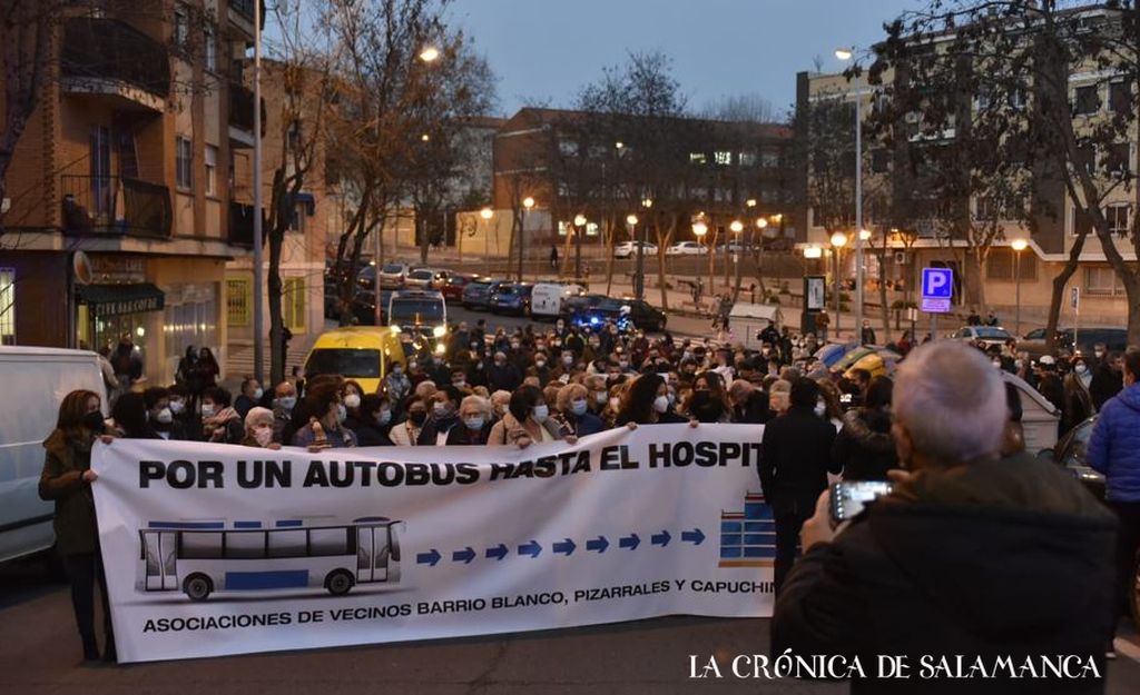 autobus capuchinos pizarrales barrio blanco piden linea hospital (1)13