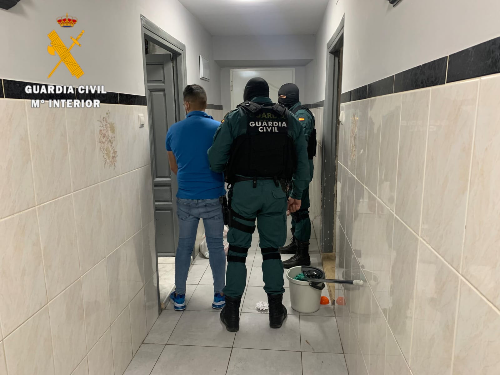 La Guardia Civil detiene a tres personas por un delito de tráfico de drogas en Ciudad Rodrigo.