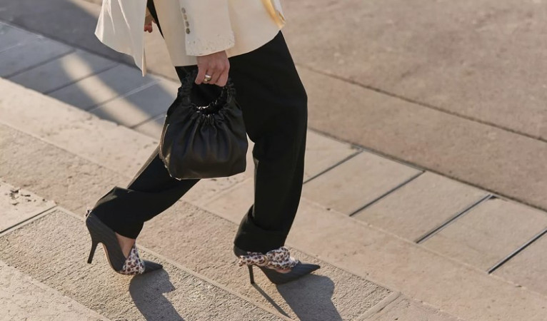 Vestirse por los pies”, la nueva tendencia de los outfits de día