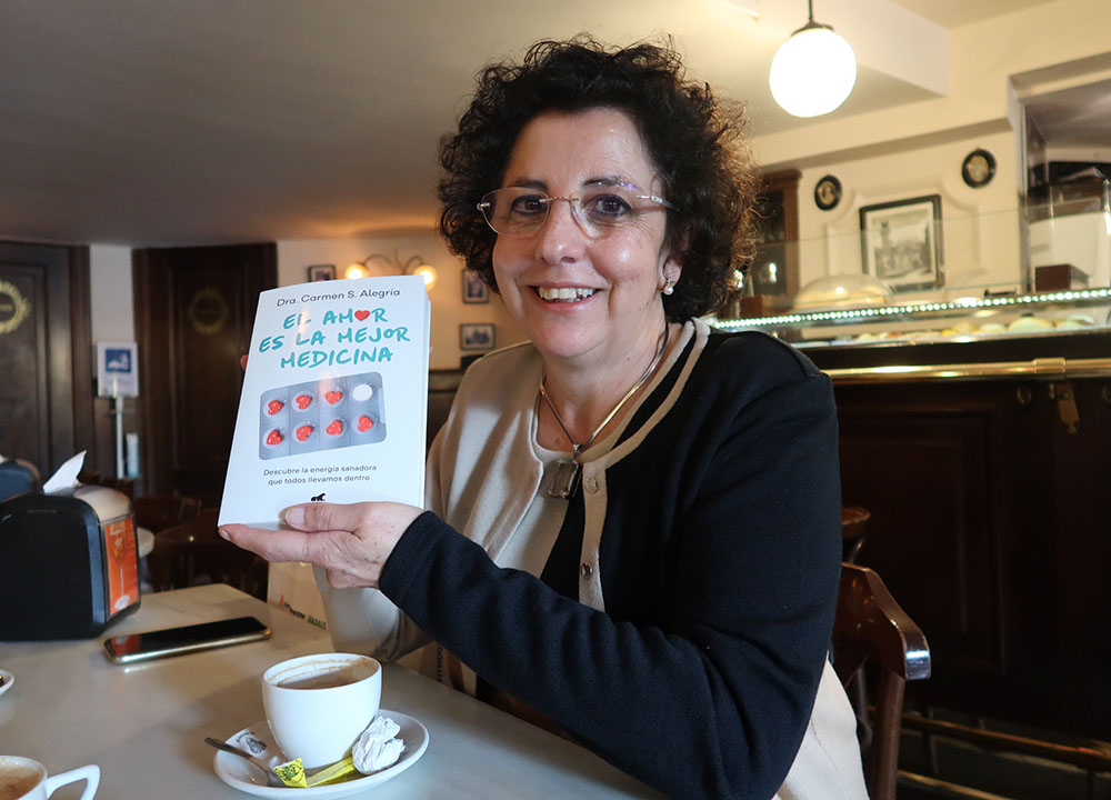 Carmen Sánchez Alegría, autora de 'El amor es la mejor medicina'.