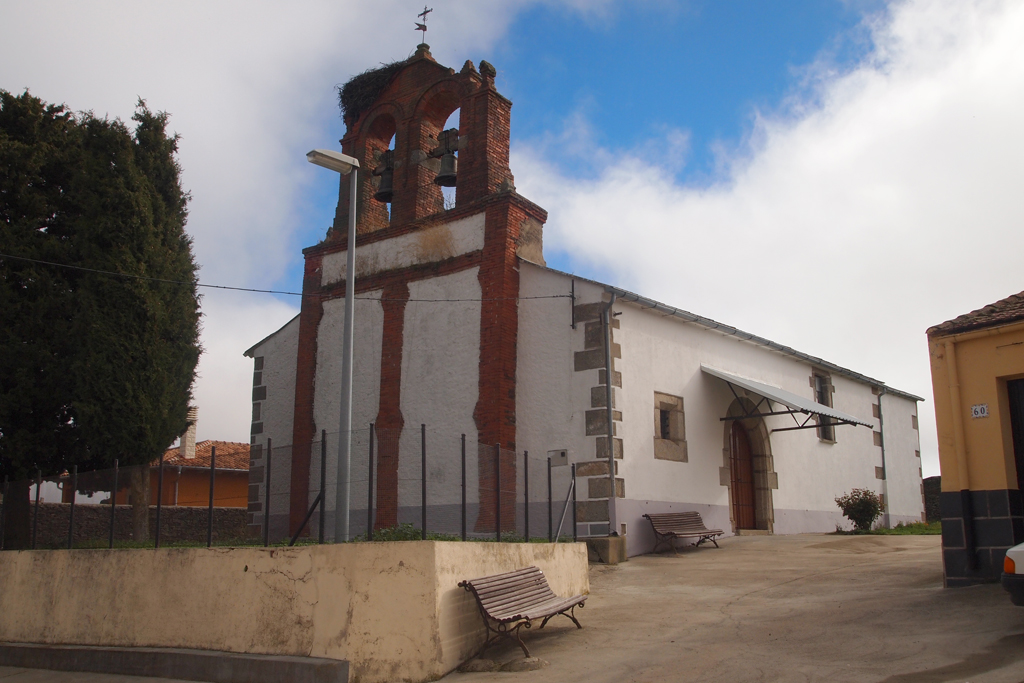 La iglesia de Cabezuela de Salvatierra.